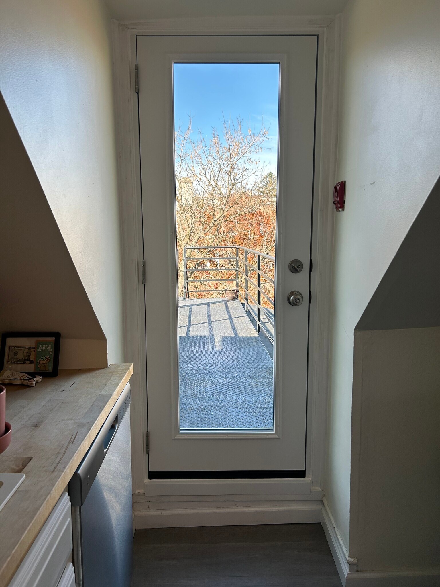 Building Photo - 110 Walnut Ave