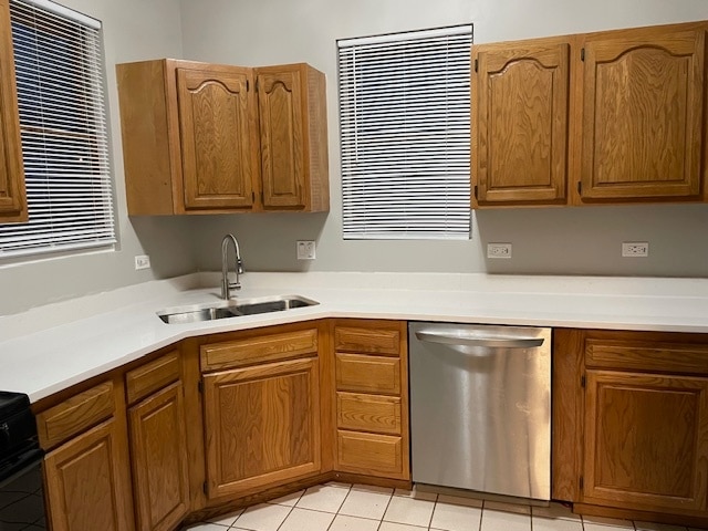 kitchen - 236 E Illinois St