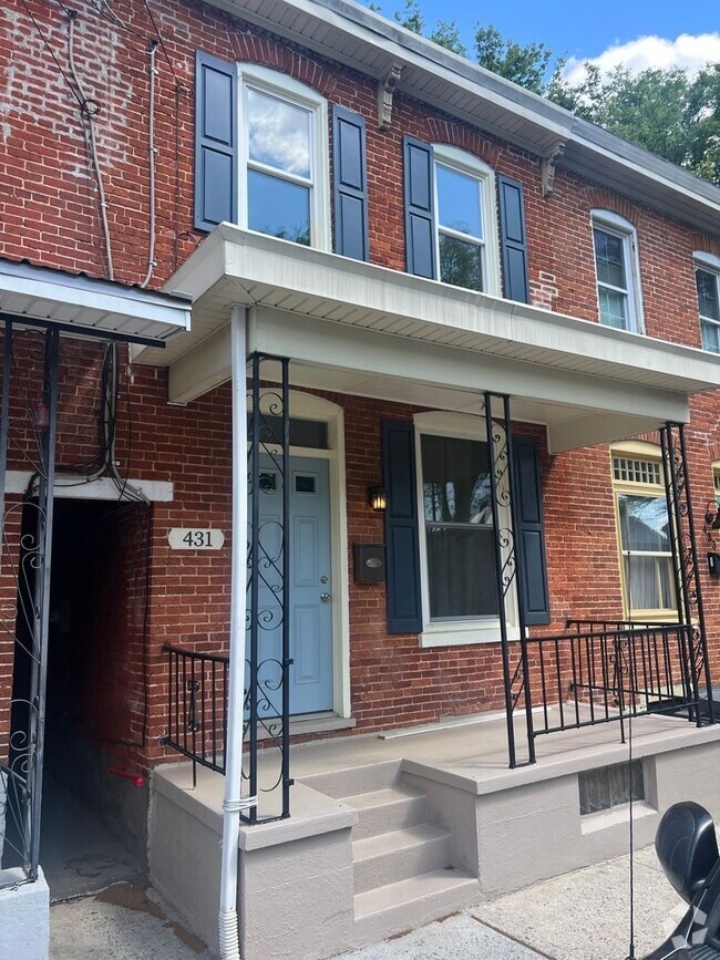 Building Photo - 3 Bedroom home in Carlisle PA!