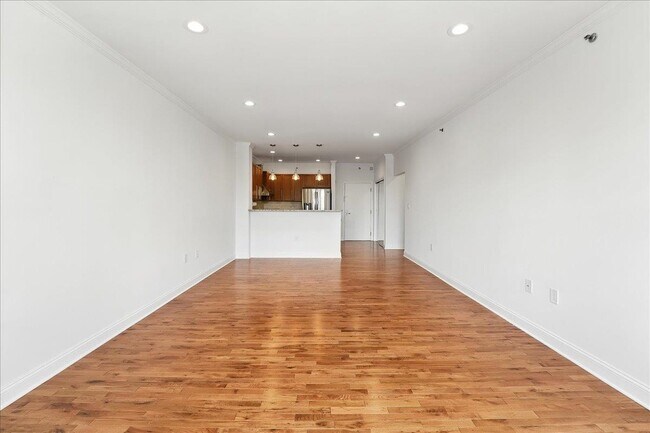 Building Photo - 15 FREEDOM Way