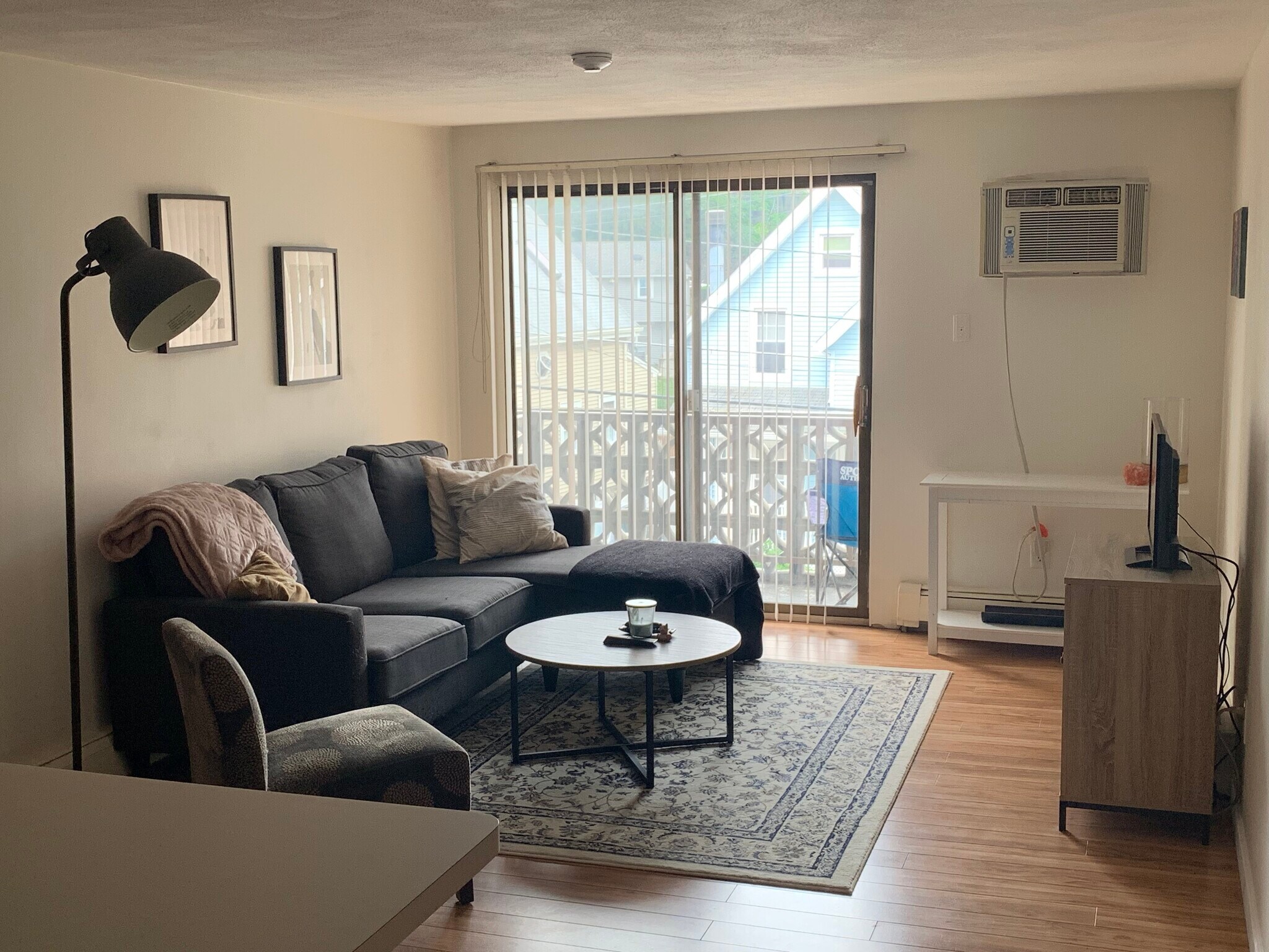 Building Photo - 141 Pierce St