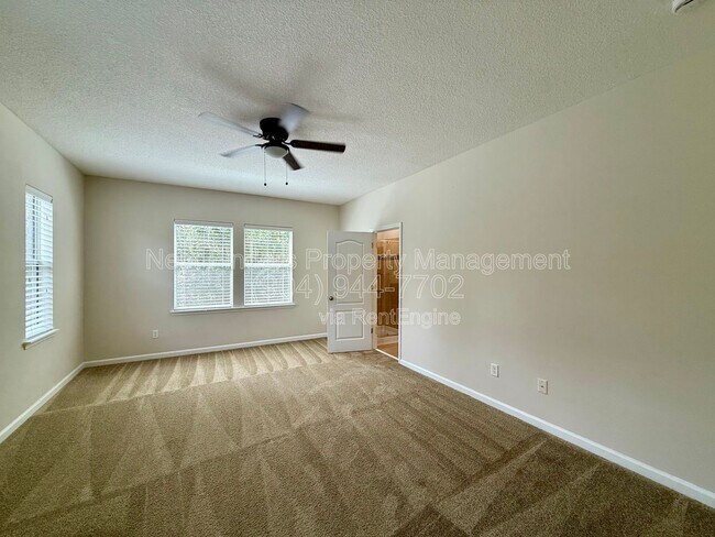 Building Photo - 145 Woodfield Ln