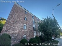 Building Photo - 474 Broadway