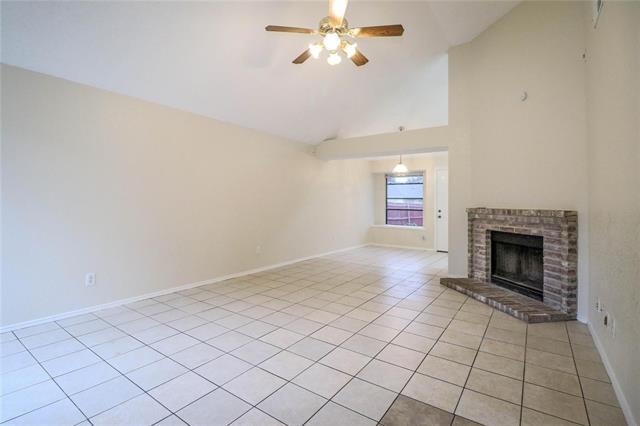 Building Photo - 2109 Lavender Ln