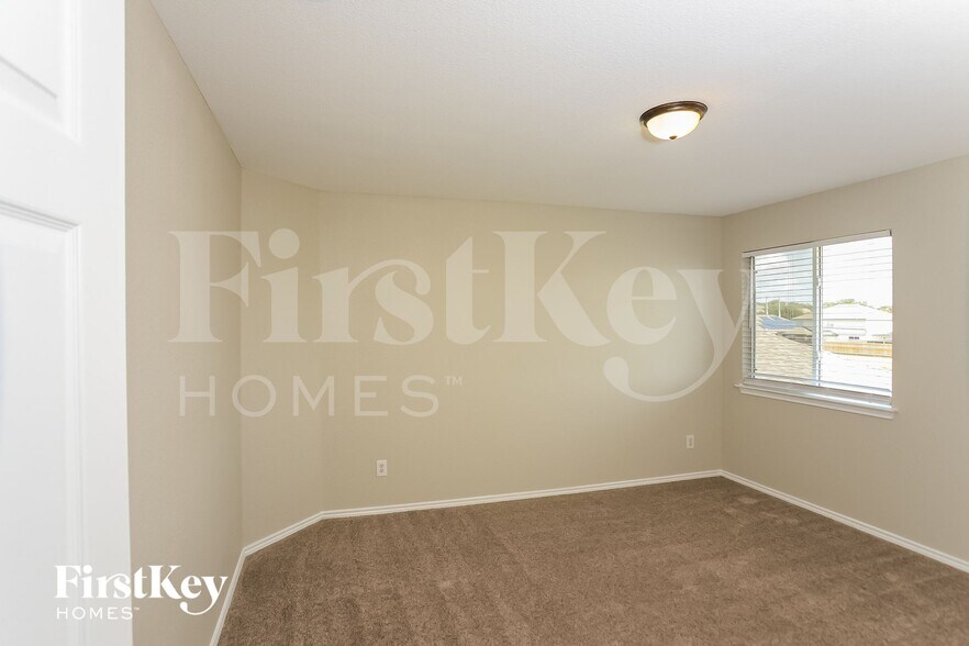 Building Photo - 10106 Caspian Ledge