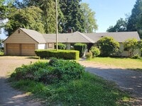 Building Photo - Waterfront Home on 1.5 Acres + 2 Car Garage + Fenced Yard (Vancouver – Evergreen Hwy)