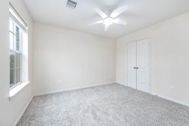 Building Photo - 17327 Osprey Forest Dr
