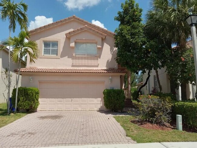 Building Photo - 1602 SW 159th Ave
