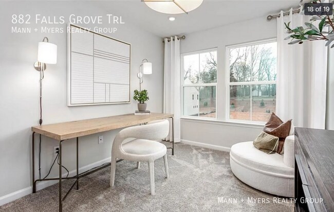 Building Photo - 882 Falls Grove Trl