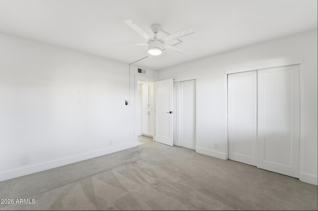 Building Photo - 7625 E Camelback Rd