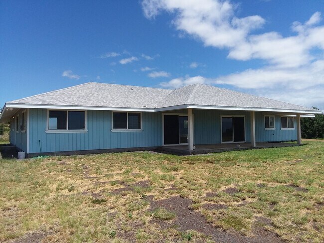Building Photo - Paio, Nainoa