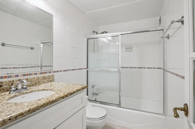 Building Photo - 3505 S Ocean Dr