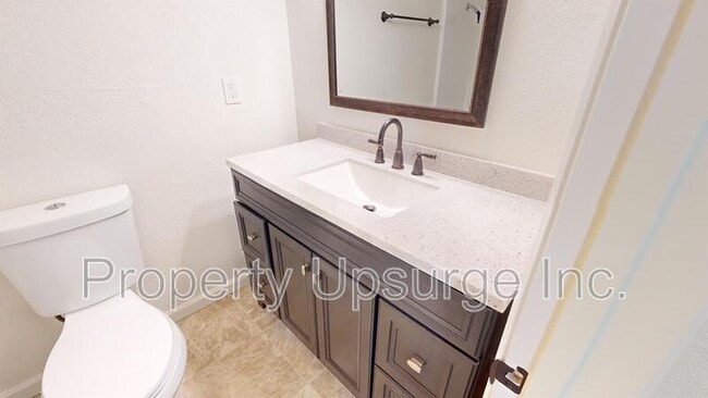 Building Photo - 488 Wiltsey Rd