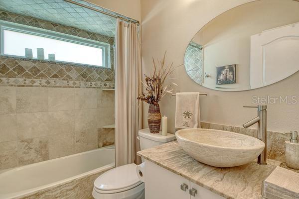 Building Photo - 9477 Cedar Ridge Ln