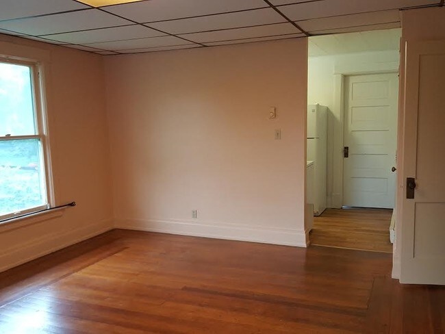 Building Photo - Krause Apartments