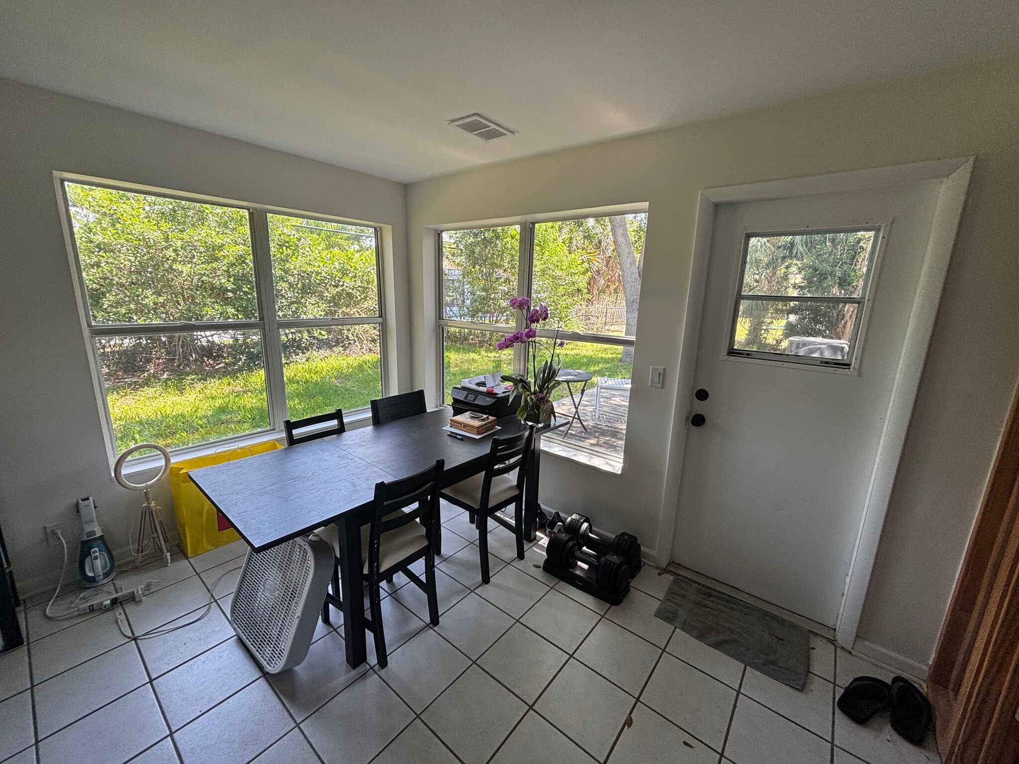 Study Room - 215 NE 20th St