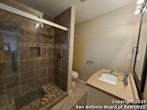Building Photo - 311 Eland Dr