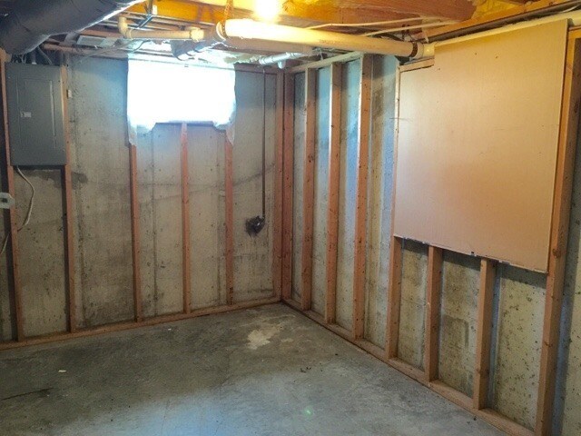 Building Photo - 111 Pleasureville Rd