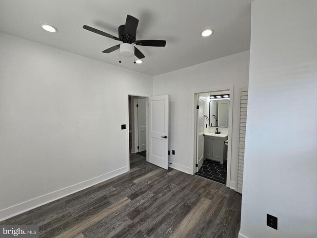 Building Photo - 844 West Chester Pike