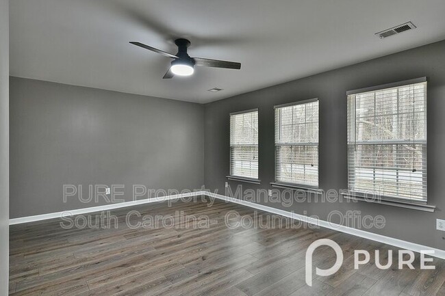 Building Photo - 134 Vermillion Dr