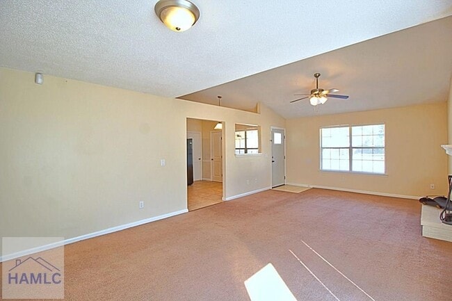 Building Photo - 664 Windward Dr