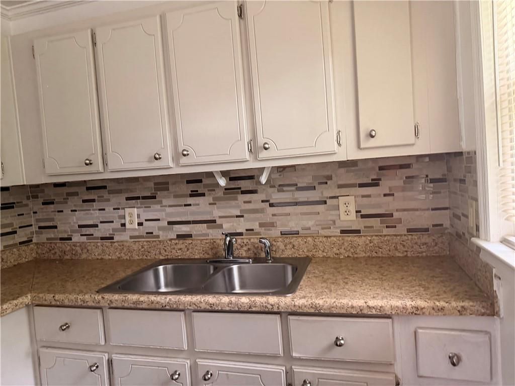 Building Photo - 3151 Bluebird Ln