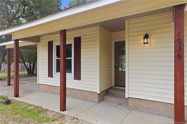 Building Photo - 6791 Seaford Dr