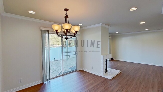 Building Photo - $750 Off 1st Month! Wonderful 3 Bedroom To...