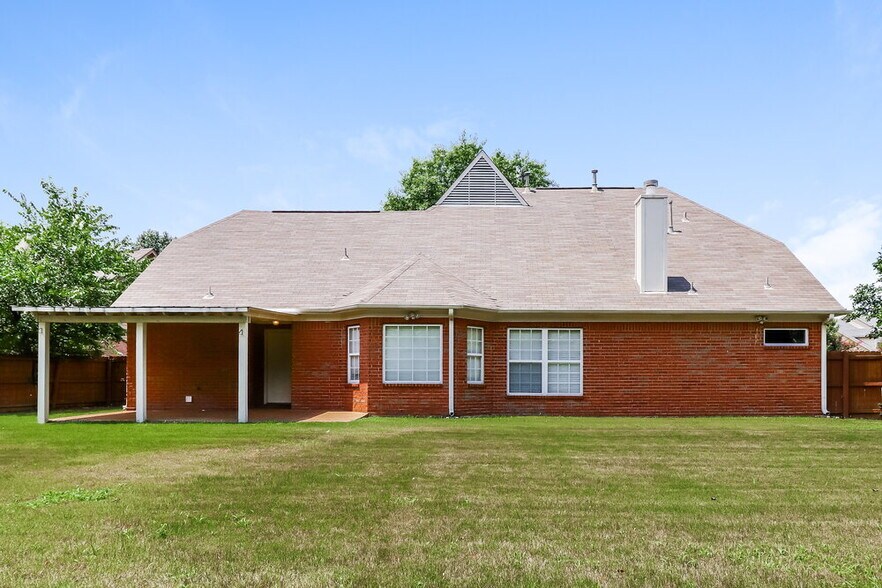 Building Photo - 5212 Summer Wind Ln