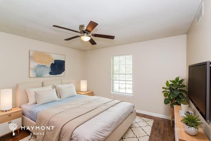 Building Photo - 1684 Regency Pl