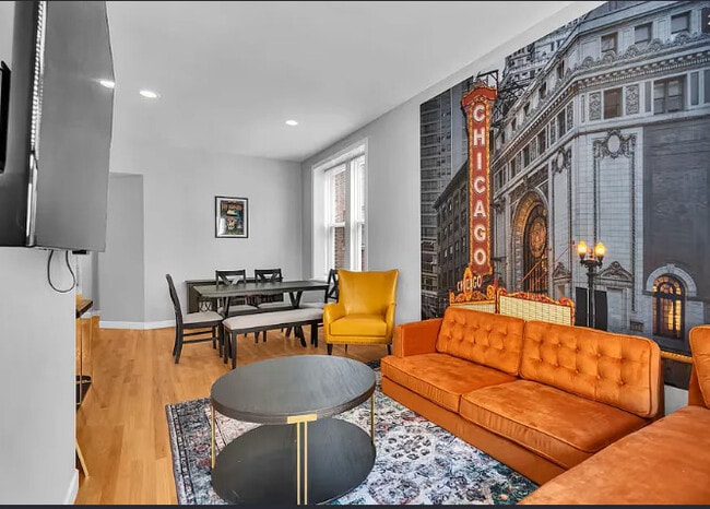 Building Photo - 448 N Aberdeen St