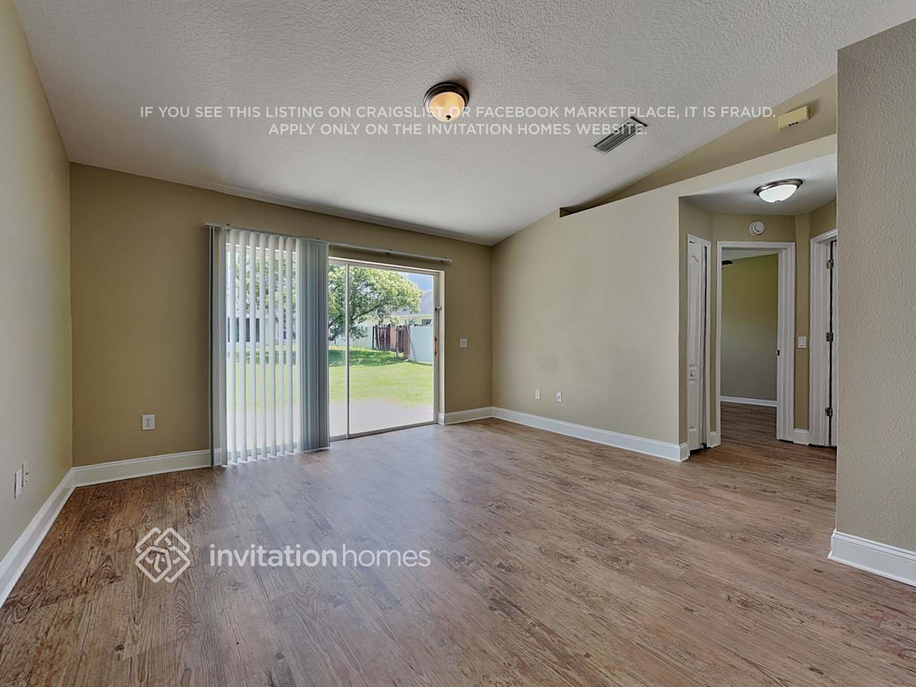 Building Photo - 3430 Golden Eagle Dr