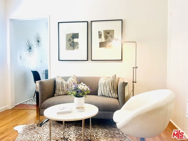 Building Photo - 1876 Alexandria Ave