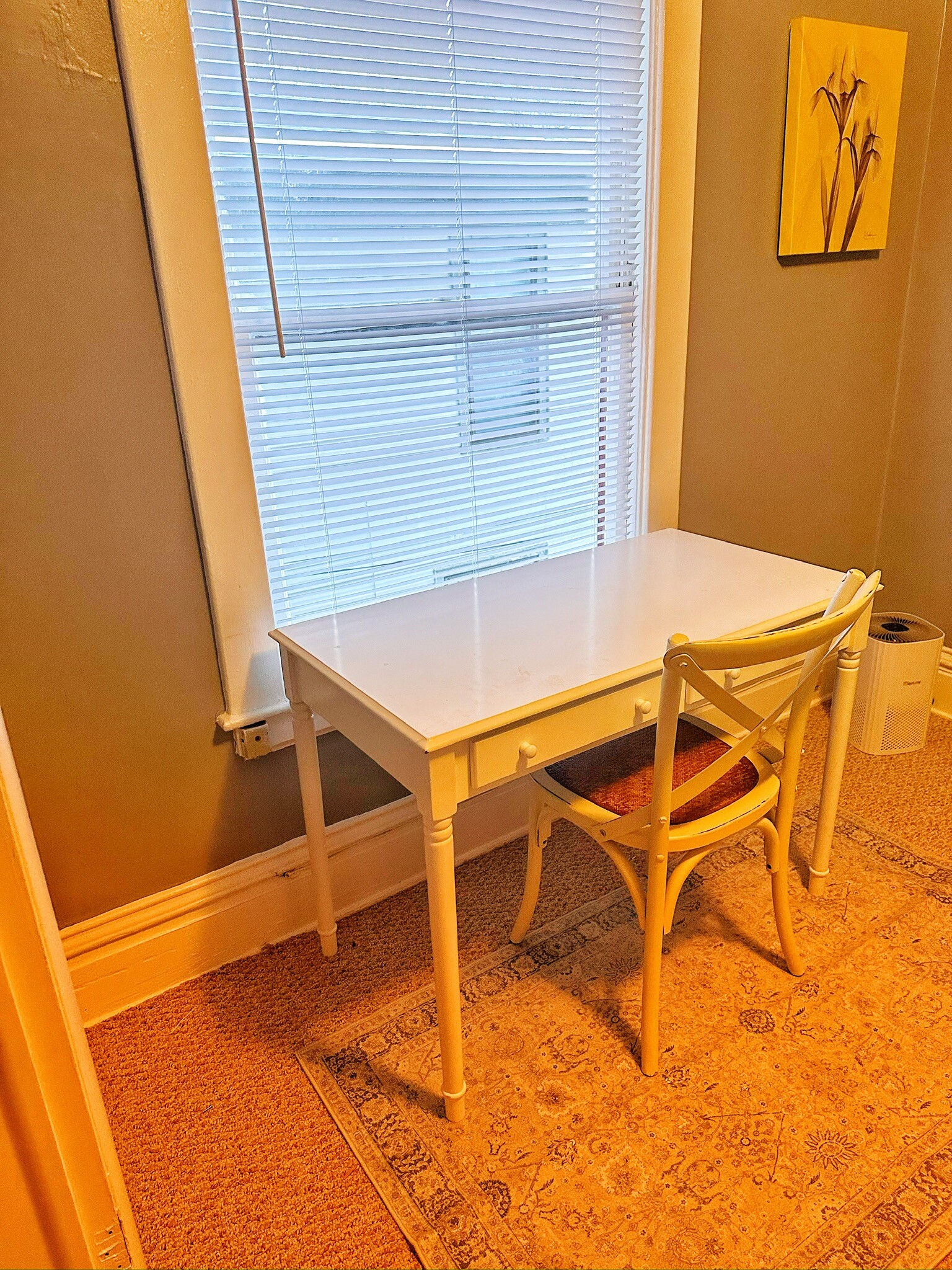 Building Photo - 807 W Vine St