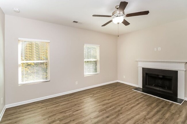 Building Photo - 345 Westridge Cir
