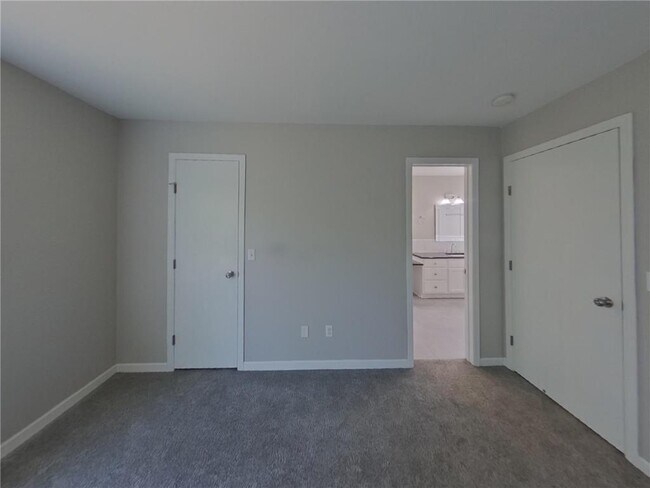 Building Photo - 13401 Nevada Ave