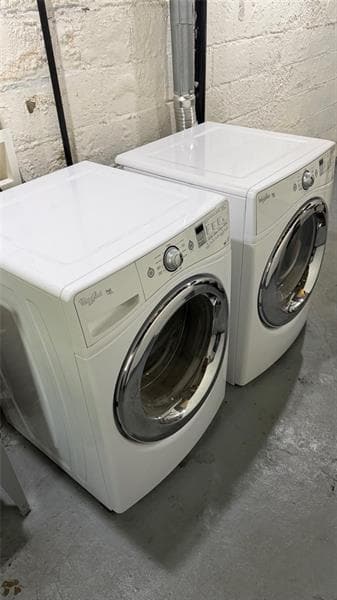 Building Photo - 1363 Anderson Rd