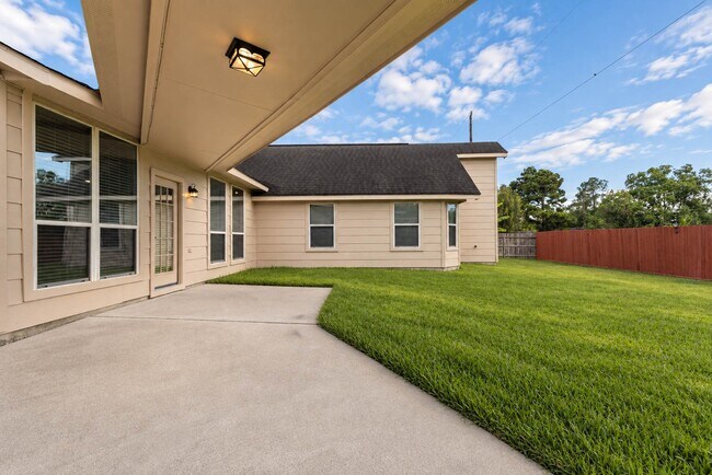 Building Photo - 3207 Hickory Knoll Dr