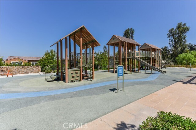 Building Photo - 104 Whisper Rock