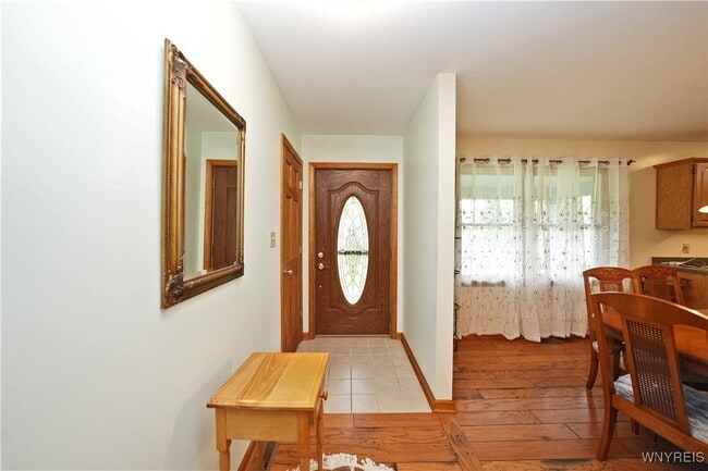 Building Photo - 922 Pletcher Rd
