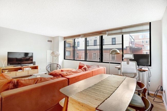 Building Photo - 1245 13th St NW