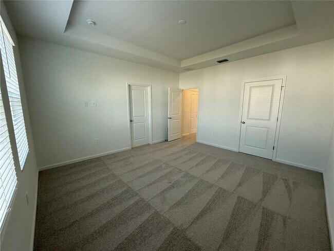 Building Photo - 5981 Zen Wy