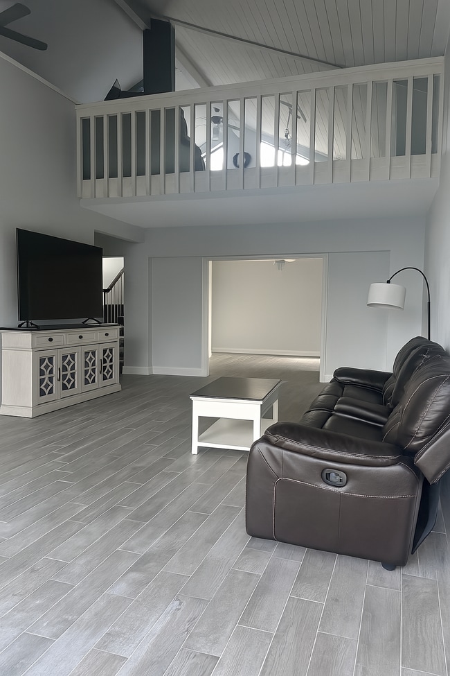 Building Photo - 3306 Del Prado Ct