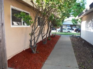 Walkway to front door of 2122 - 2122 E 8th St