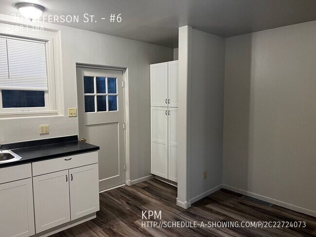 Building Photo - STUDIO | 1 BATH | APARTMENT | DEADWOOD