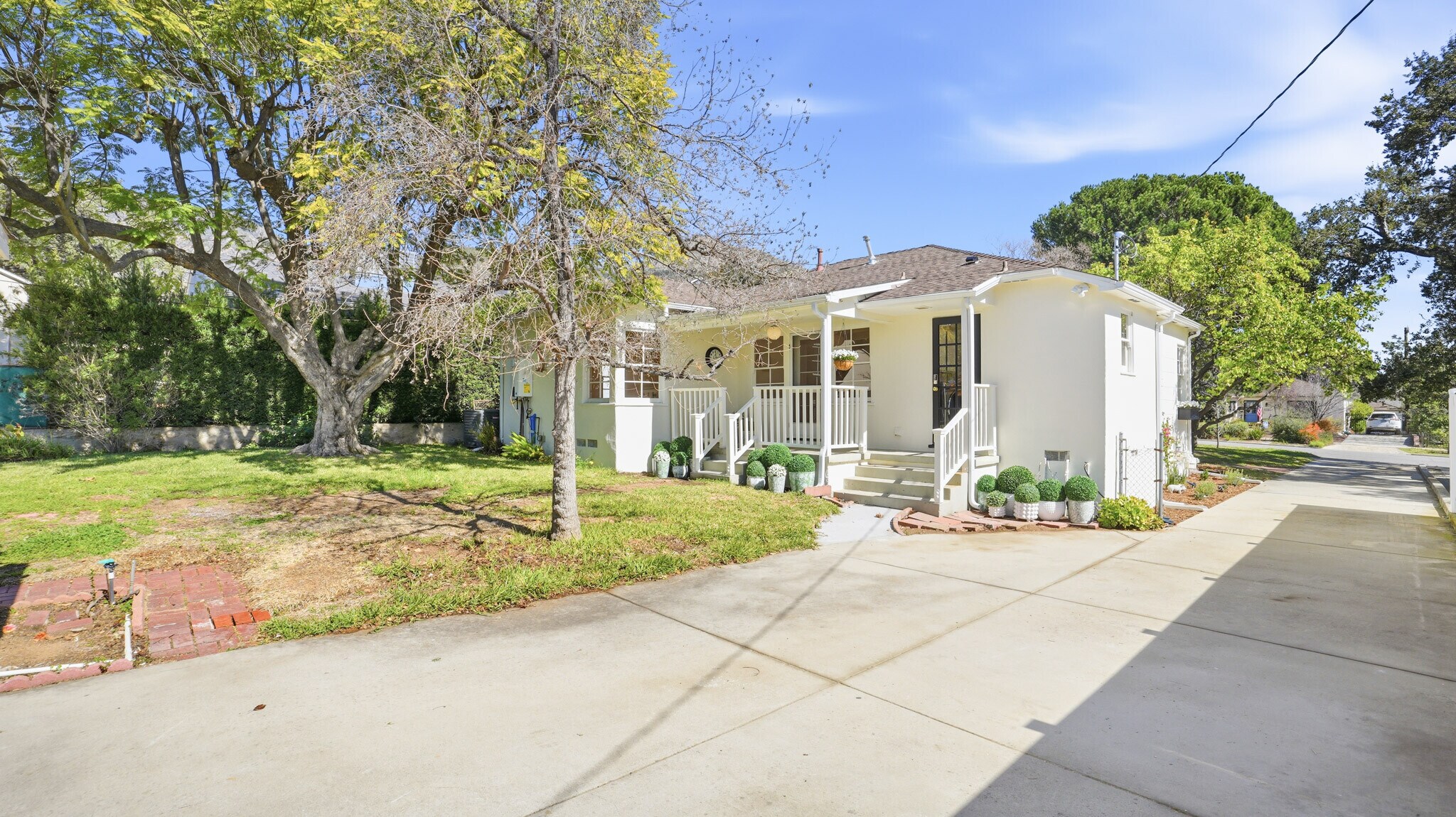 Building Photo - 1755 Craig Ave