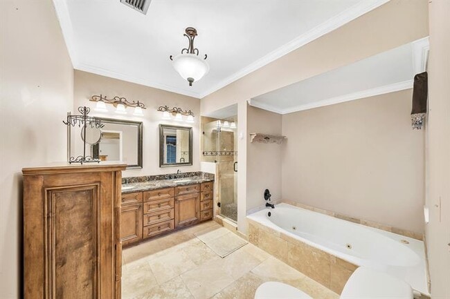 Building Photo - 7644 Elm Ridge Dr