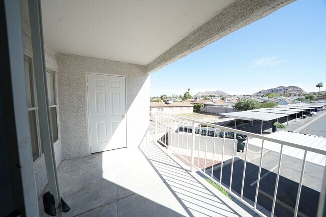 Building Photo - 6800 E Lake Mead Blvd