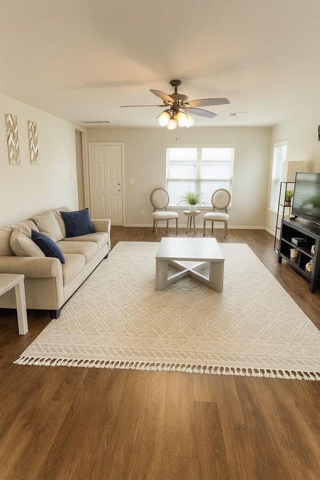 Building Photo - 23307 Dovetail Colony Ct