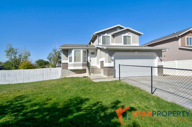 Building Photo - 6528 S 520 W